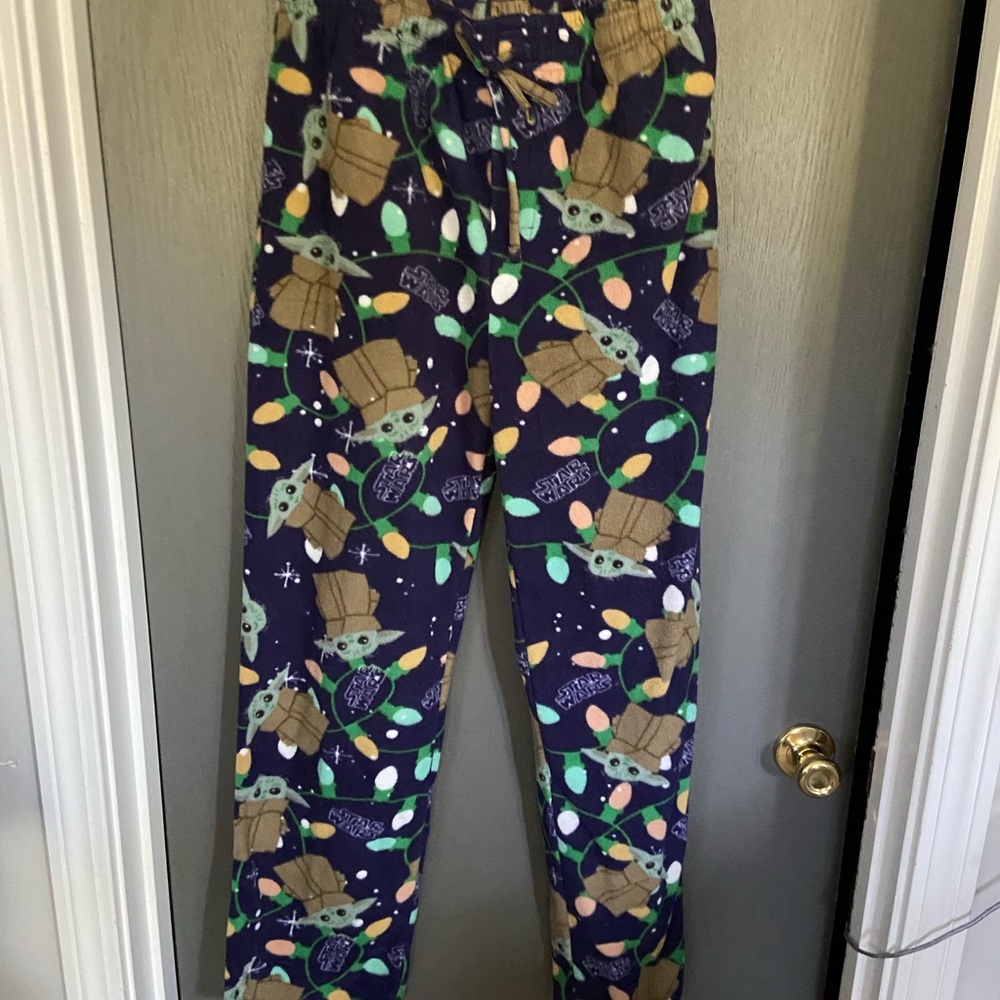 Comfy hang around the house Star Wars pajama bottoms.